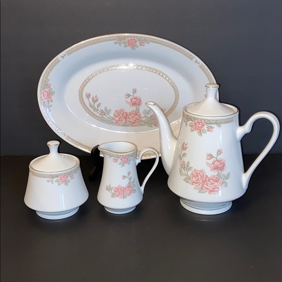 crown ming | Dining | 27 Pcs Pink Rose China Set Perfect Gift For Mom ...